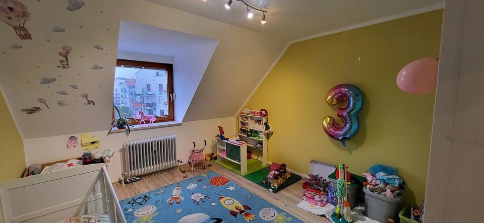 Dachgeschoßwohnung Augsburg Haunstetten-Siebenbrunn - 5 Zimmer, 126 m&sup2;, 420.000&euro; | Angebot:25294820