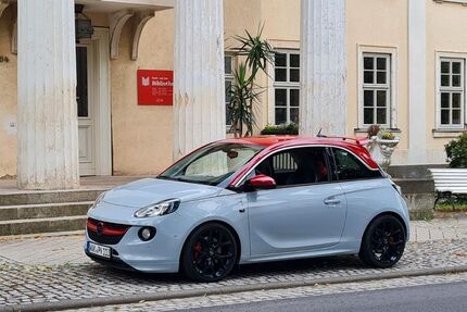 Opel Adam 85.000 km 11.000 &euro; Schweina 36448