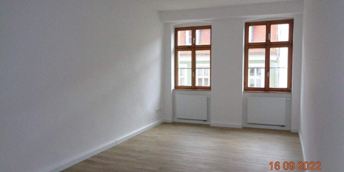 Etagenwohnung Naumburg (Saale) Naumburg - 3 Zimmer, 105 m&sup2;, 755&euro; | Angebot:26378199