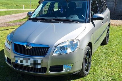 Skoda Fabia 119.100 km 3.250 &euro; Titisee-Neustadt 79822