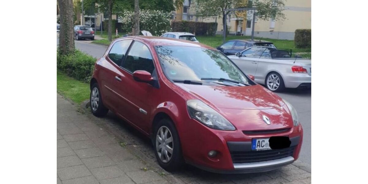 Renault Clio 155.500 km 2.230 &euro; Aachen 52068