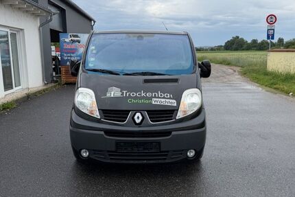 Renault Trafic 303.000 km 3.299 &euro; Schwandorf 92421