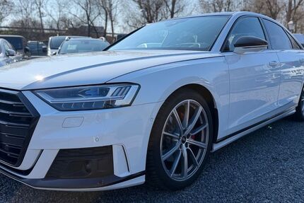 Audi A8 52.249 km 53.990 &euro; Potsdam 14482