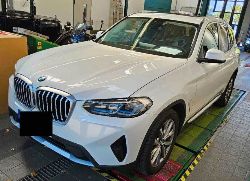 BMW X3 170.727 km 32.900 € Kassel 34134