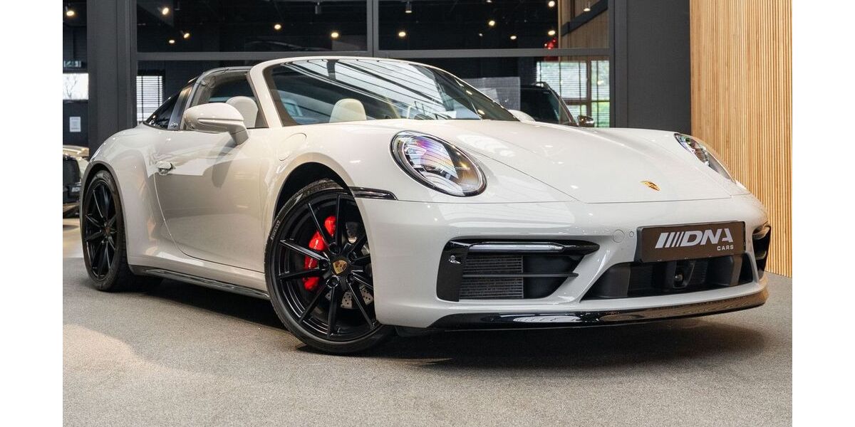 Porsche 992 17.295 km 184.992 &euro; Kleve 47533