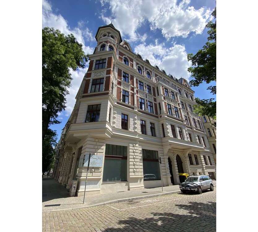 Wohnung zum Kaufen in Magdeburg 240.000 € 103.84 m²