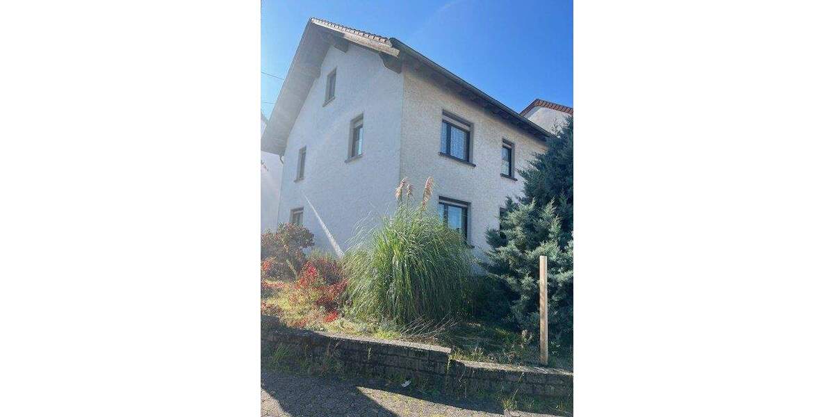 Einfamilienhaus Wallerfangen Ittersdorf - 8 Zimmer, 212 m&sup2;, 219.000&euro; | Angebot:25663151