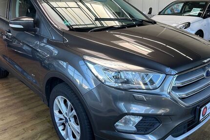 Ford Kuga 139.053 km 12.890 &euro; Sankt Augustin 53757