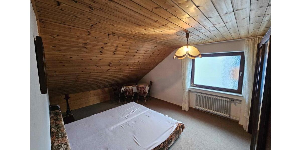 Einfamilienhaus Ochsenhausen - 7 Zimmer, 174 m&sup2;, 430.000&euro; | Angebot:26121638