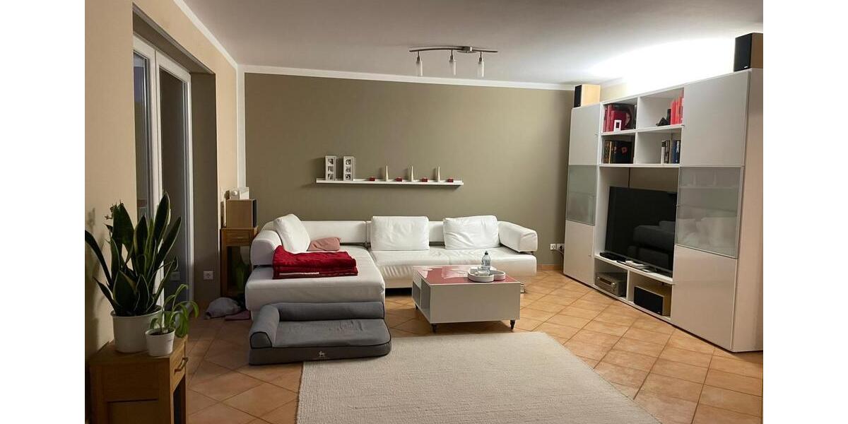 Einfamilienhaus Uetersen - 5 Zimmer, 136 m&sup2;, 1.750&euro; | Angebot:26014485