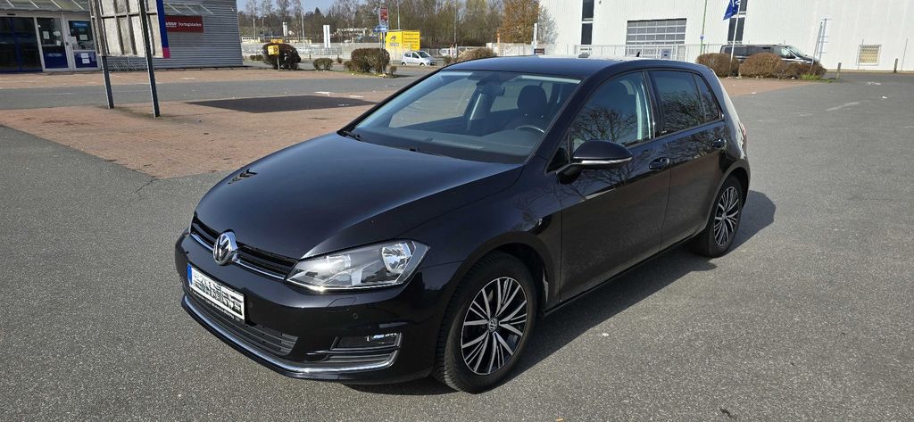 VW Golf 117.500 km 10.900 &euro; Bielefeld 33609