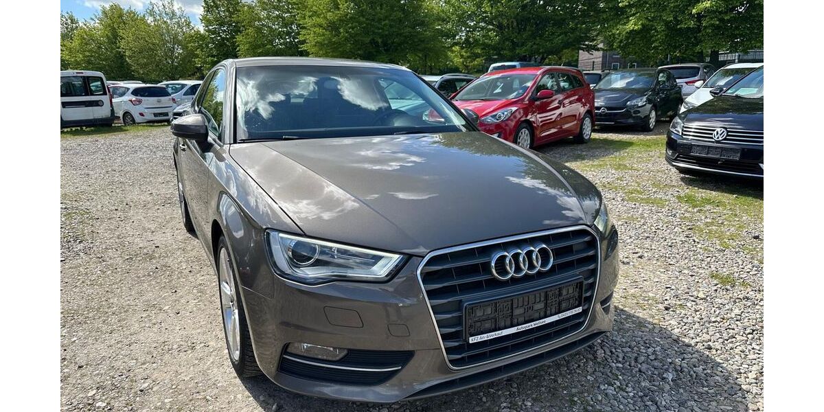 Audi A3 210.000 km 8.450 &euro; Kiel 24145