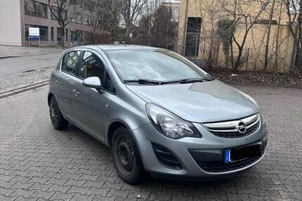 Opel Corsa 153.000 km 3.250 &euro; München 81929
