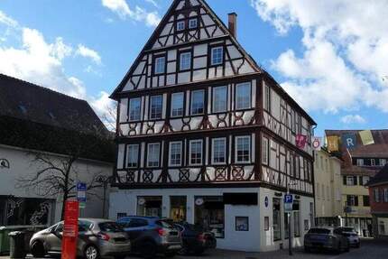 Haus Öhringen - 1 Zimmer, 377 m&sup2;, 995.000&euro; | Angebot:24034452