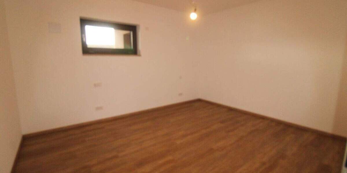 Etagenwohnung Spalt - 2 Zimmer, 79 m&sup2;, 915&euro; | Angebot:25677607