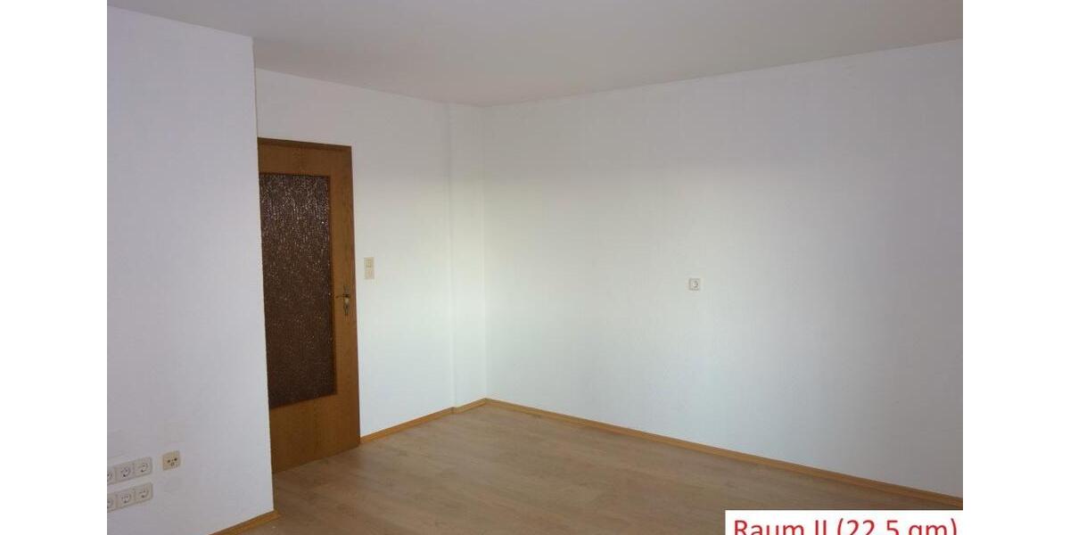 Erdgeschoßwohnung Waigolshausen - 4 Zimmer, 100 m&sup2;, 700&euro; | Angebot:26263175