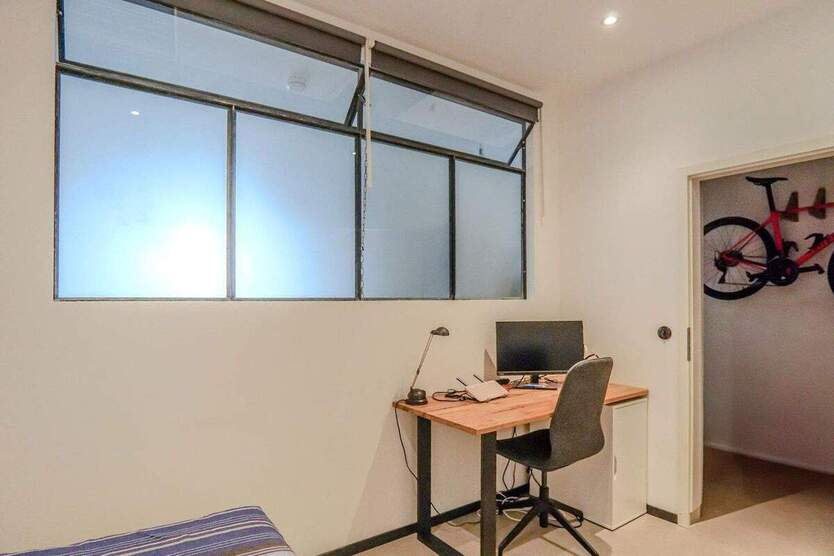 Modernes Loft mit Südbalkon & Stellplatz - Zentrale Lage in Nürnberg 5 zimmer