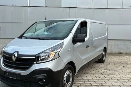 Renault Trafic 76.601 km 22.300 &euro; Dortmund 44369