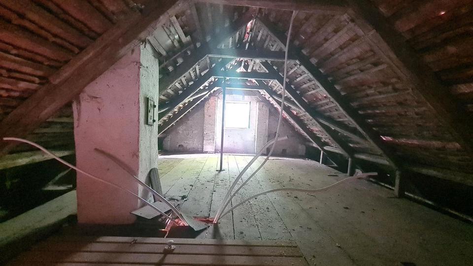 Einfamilienhaus Landshut - 5 Zimmer, 80 m&sup2;, 96.000&euro; | Angebot:26857107