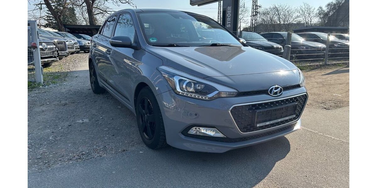 Hyundai i20 88.890 km 9.350 &euro; Mainz-Kastel 55252
