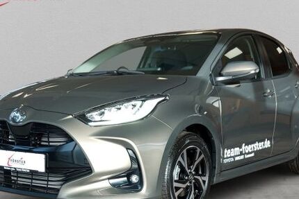 Toyota Yaris 4.500 km 24.690 € Pirna 01796