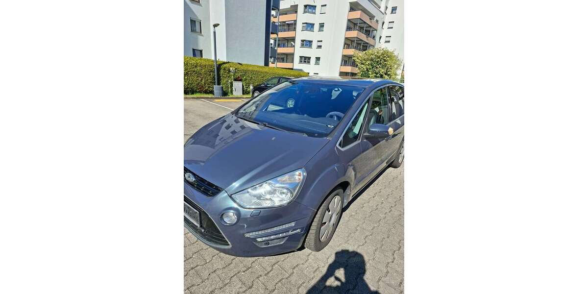 Ford S-Max 158.073 km 8.500 &euro; Rastatt 76437