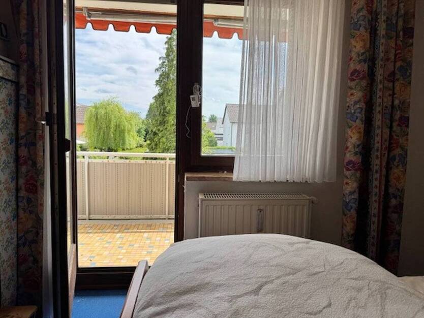 ***Provisionsfrei für Kaufende*** Helle 2 Zimmerwohnung mit sonnigem Balkon in ruhiger Lage