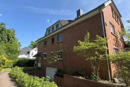 Großzügige Endetage mit Doppel-Stellplatz und großer Loggia 4 zimmer