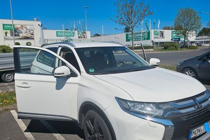 Mitsubishi Outlander 177.000 km 10.400 &euro; WÜRSELEN 52146
