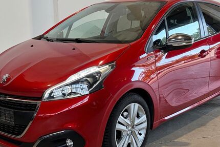 Peugeot 208 48.015 km 11.200 &euro; Potsdam-Drewitz b.Berlin 14478
