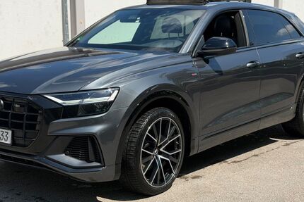 Audi Q8 166.000 km 41.900 &euro; Augsburg 86154