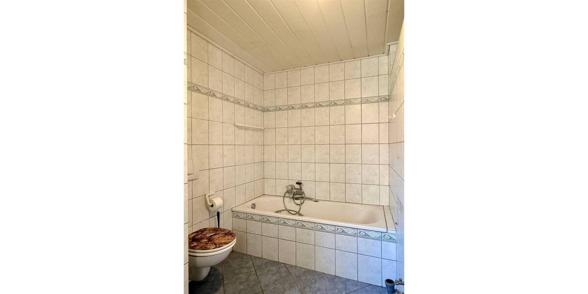 Einfamilienhaus Aurich Innenstadt - 3 Zimmer, 105 m&sup2;, 169.000&euro; | Angebot:26378942