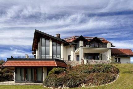 Einzigartiges Anwesen in Alleinlage mit Panoramabergblick vor den Toren Kemptens 1 zimmer
