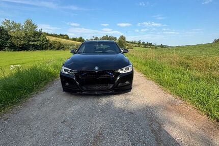 BMW 325 215.500 km 14.500 &euro; Perlesreut 94157
