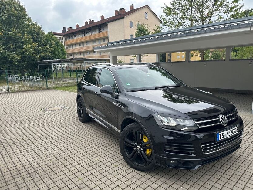 VW Touareg 255.500 km 15.499 € Traunreut 83301