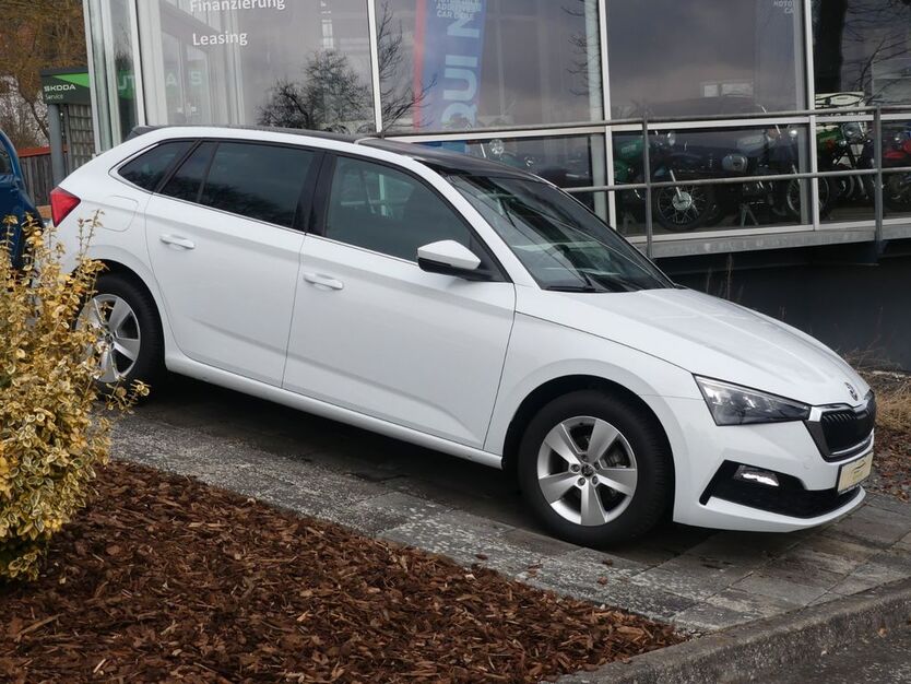 Skoda Scala 5.504 km 24.900 € Buttlar 36419