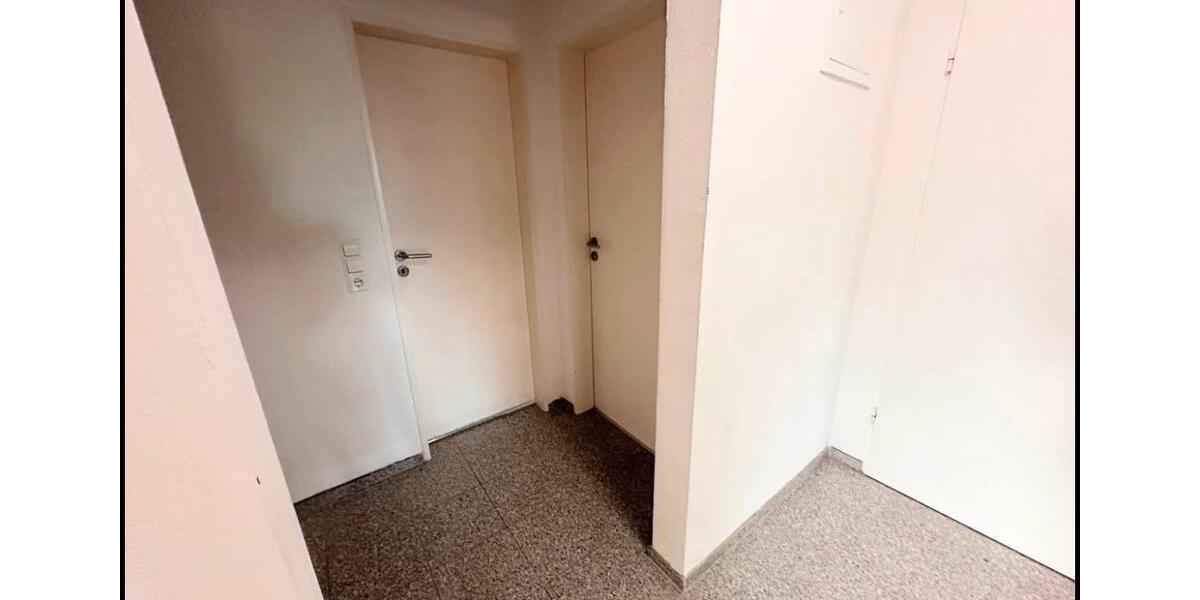 Erdgeschoßwohnung Bad Königshofen im Grabfeld - 3.5 Zimmer, 80 m&sup2;, 650&euro; | Angebot:25860441