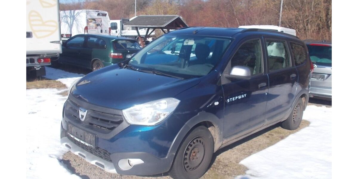 Dacia Lodgy 147.154 km 4.590 &euro; Waldheim 04736