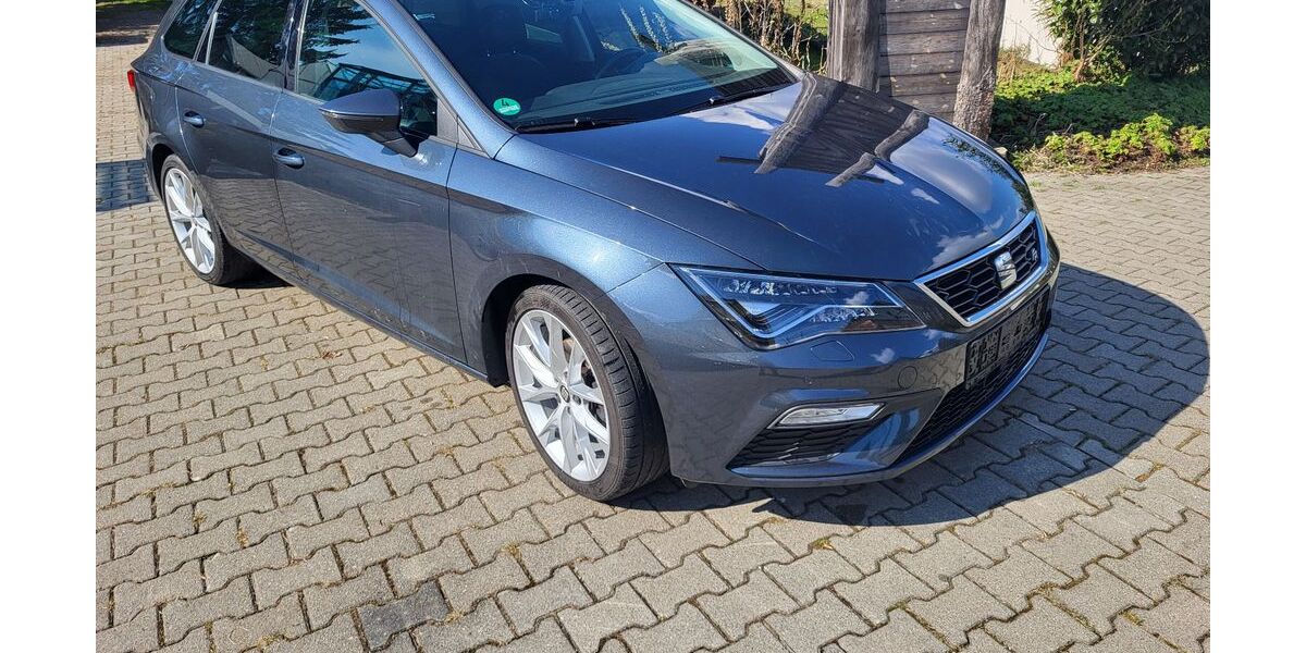 Seat Leon 112.000 km 15.500 &euro; Pockau-Lengefeld 09514