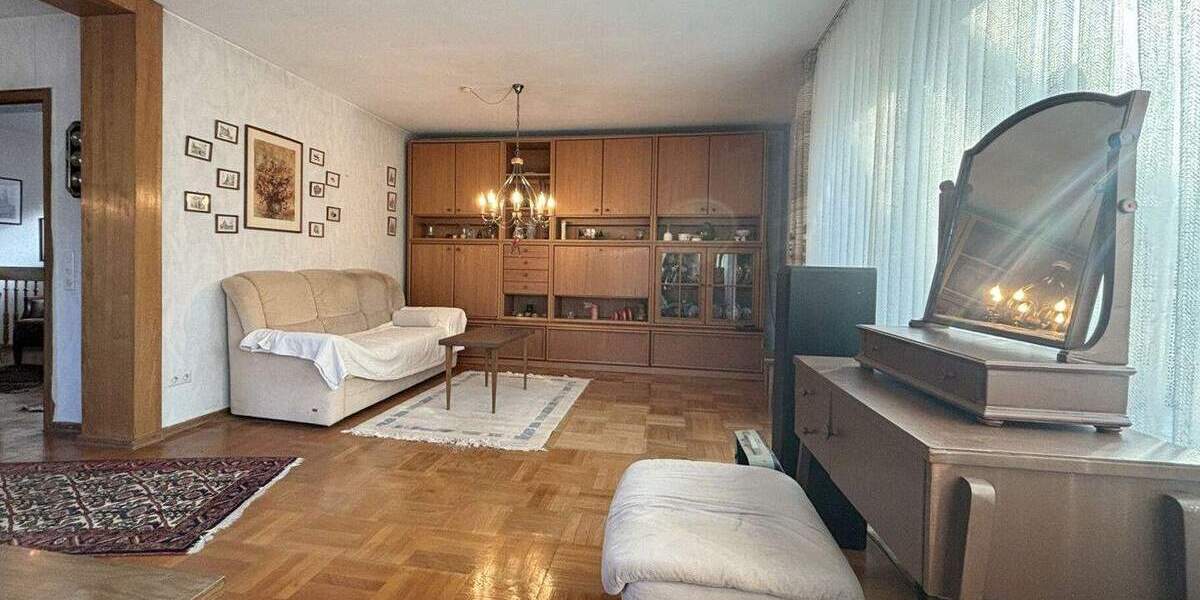 Einfamilienhaus Marburg / Ockershausen Marburg - 6 Zimmer, 213 m&sup2;, 549.900&euro; | Angebot:25689257