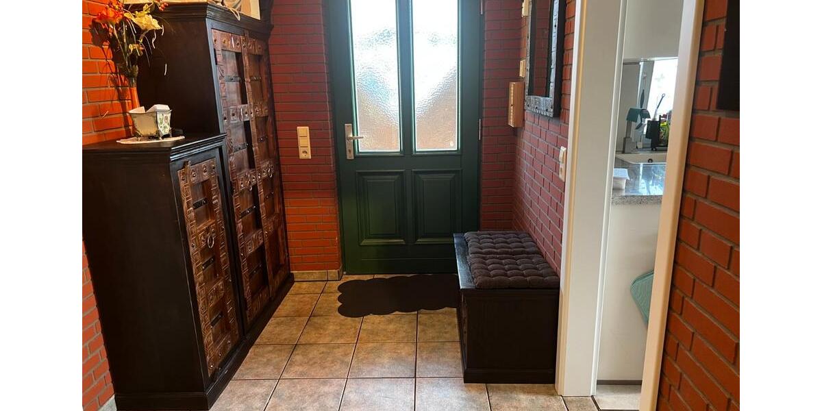 Einfamilienhaus Bernau bei Berlin - 7 Zimmer, 180 m&sup2;, 550.000&euro; | Angebot:26933007