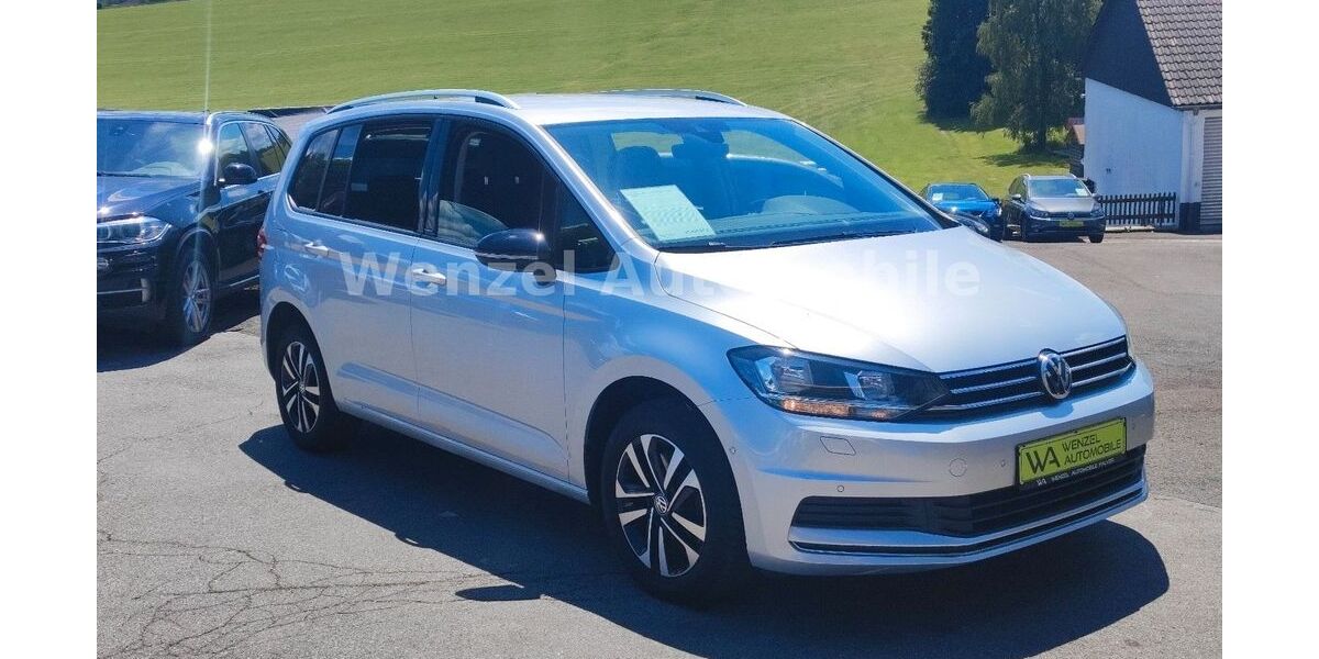 VW Touran 88.775 km 21.995 &euro; Halver 58553
