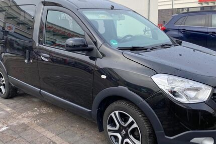 Dacia Dokker 91.000 km 11.500 &euro; Berlin 13559