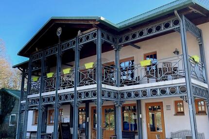 EXKLUSIVES MEHRZWECK-ANWESEN FÜR WOHNEN, EVENTS UND GASTRONOMIE zimmer