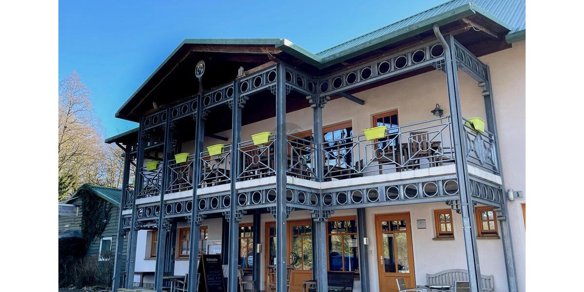 EXKLUSIVES MEHRZWECK-ANWESEN FÜR WOHNEN, EVENTS UND GASTRONOMIE zimmer