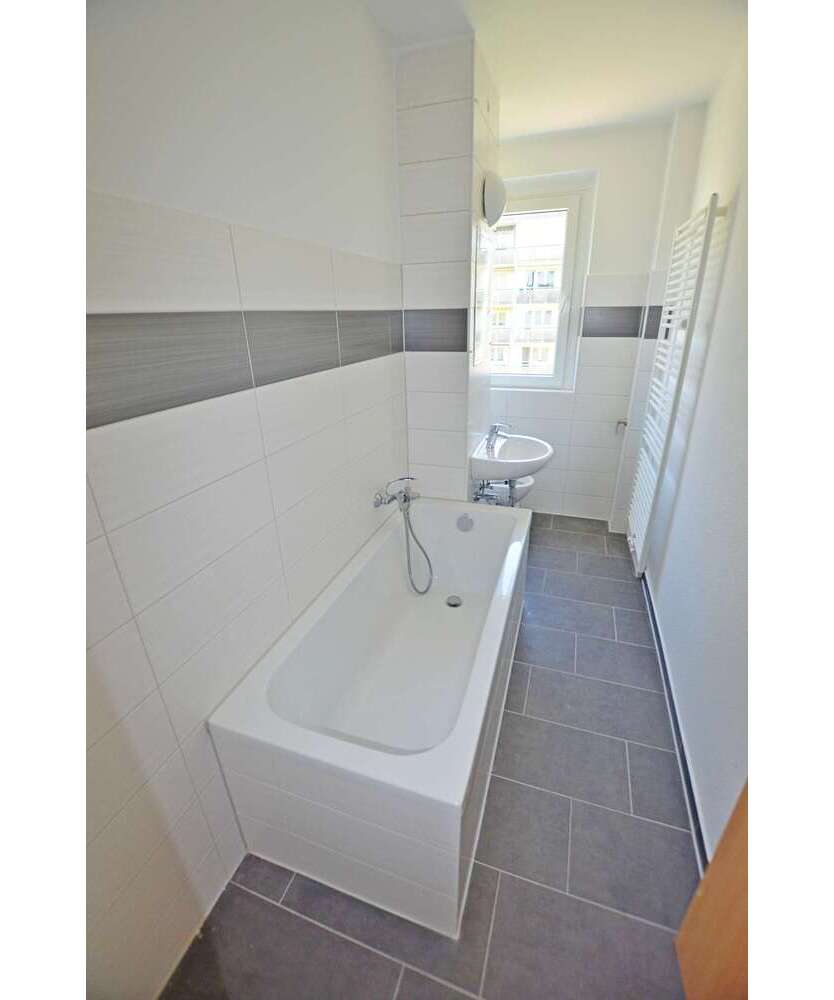 Wohnung zum Mieten in Sangerhausen 370 € 60.76 m²