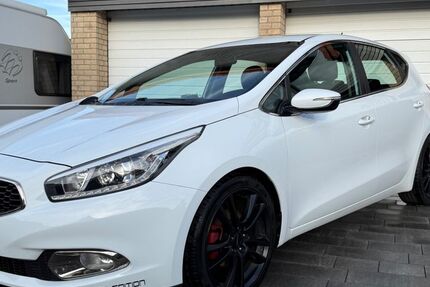 Kia ceed / Ceed 206.000 km 4.500 &euro; Malsfeld 34323