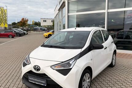 Toyota Aygo (X) 112.396 km 7.960 € Betzenstein 91282