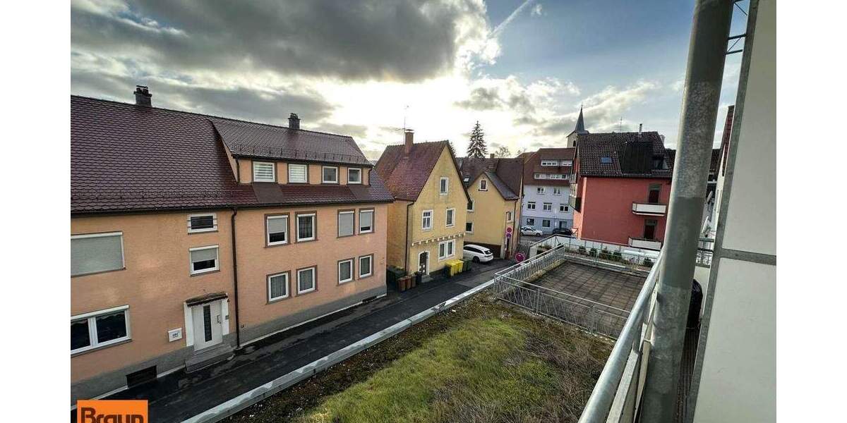 Etagenwohnung Villingen-Schwenningen Schwenningen - 3 Zimmer, 87 m&sup2;, 1.000&euro; | Angebot:25733971