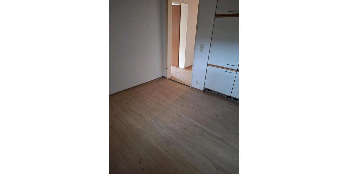 Etagenwohnung Neukirchen bei Heiligen Blut - 1 Zimmer, 78 m&sup2;, 450&euro; | Angebot:26638681